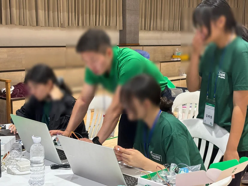제주여자고등학교 AIoT 메이커톤 현장 사진 15