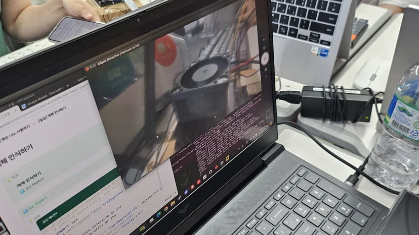 강원대학교 K-4INT 창의융합 메이커 캠프 현장 사진 19