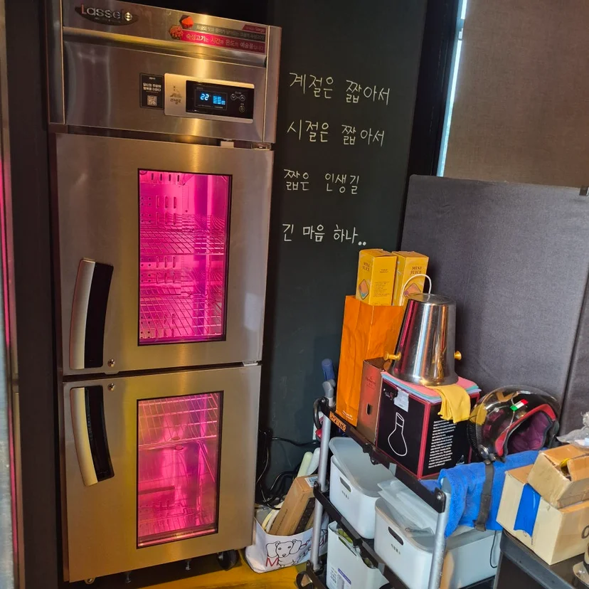 냉각 방식과 내부 재질은 시세에 어떤 영향을 주나요 핵심 설치 조건과 사용 환경 확인 사진