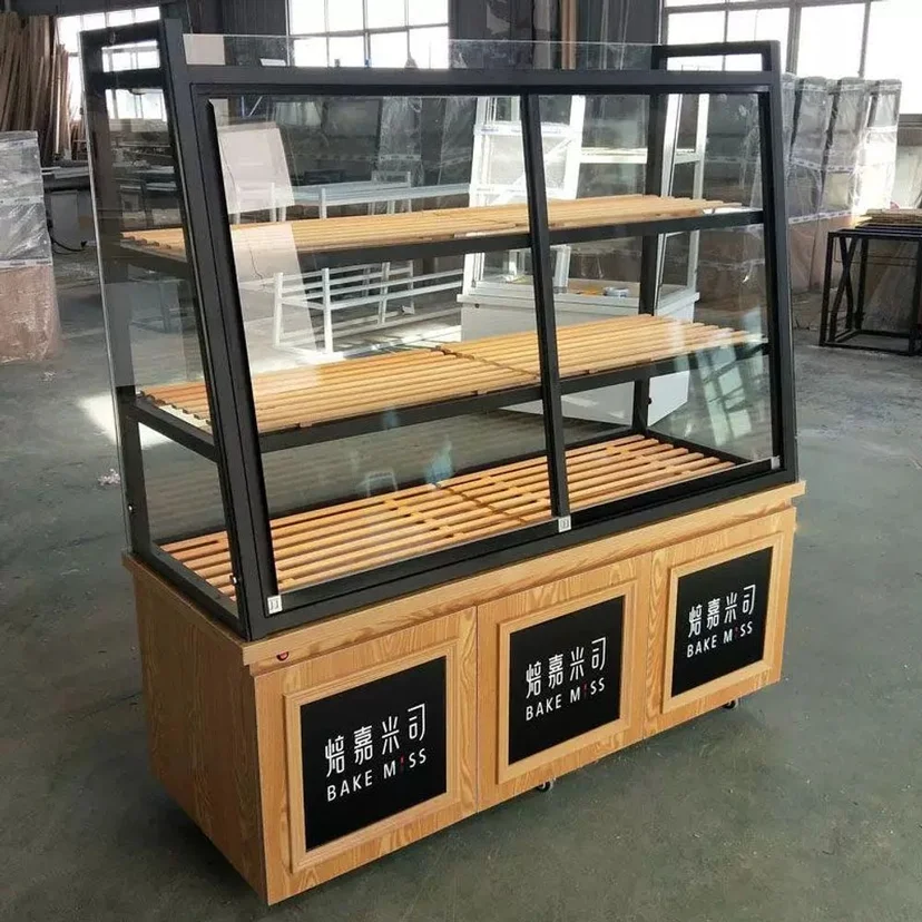 유리창 결로 현상을 막고 진열 효과를 높이는 유리의 종류는 무엇인가요 전기·배수·관리 설비 위치 확인 사진