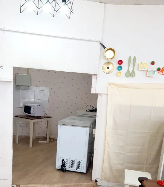 구매 계약을 체결하기 전에 최종적으로 점검해야 할 계약 조건은 무엇인가요 설치 공간과 주변 이동 동선 확인 사진