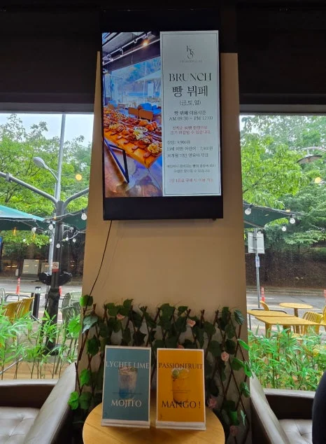 매장 공간에 맞는 외경 치수를 정확히 측정하려면 어떻게 해야 하나요 전기·배수·관리 설비 위치 확인 사진