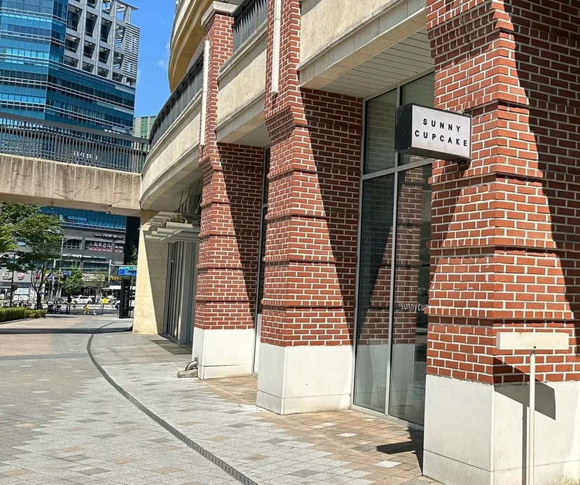 재료 종류별로 최적의 보관 온도를 어떻게 설정해야 할까요 설치 공간과 주변 이동 동선 확인 사진