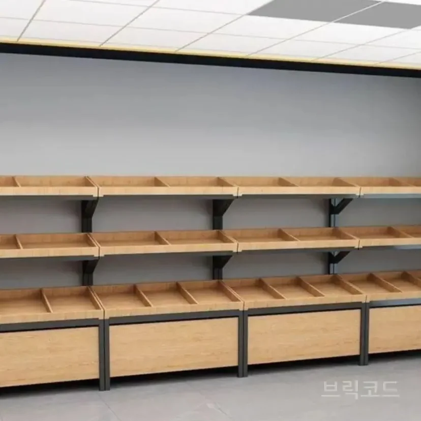 내구성과 공간 활용도를 높이는 모듈형 진열대의 장점은 무엇일까요 설치 공간과 주변 이동 동선 확인 사진