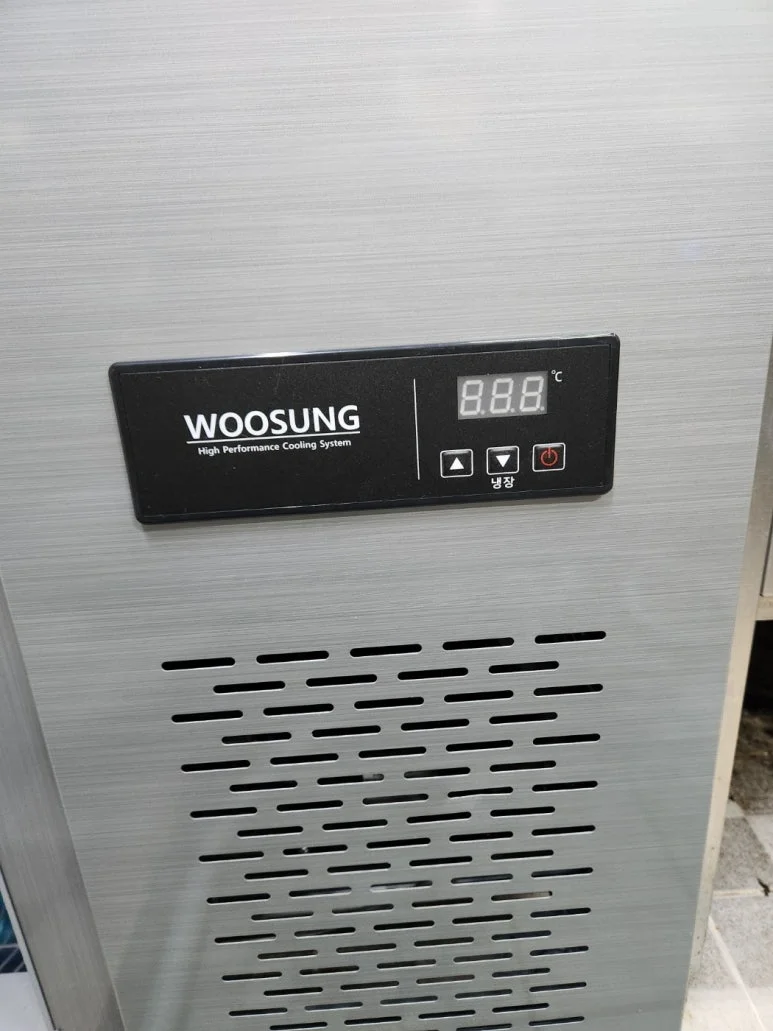 소형 모델 위주의 낮은 예산대로 시작할 때 무엇을 봐야 할까요 전기·배수·관리 설비 위치 확인 사진