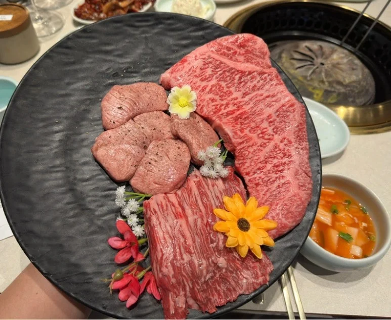 정육점 전체 창업 예산에서 냉장고 예산 배정은 어떻게 해야 할까 전기·배수·관리 설비 위치 확인 사진