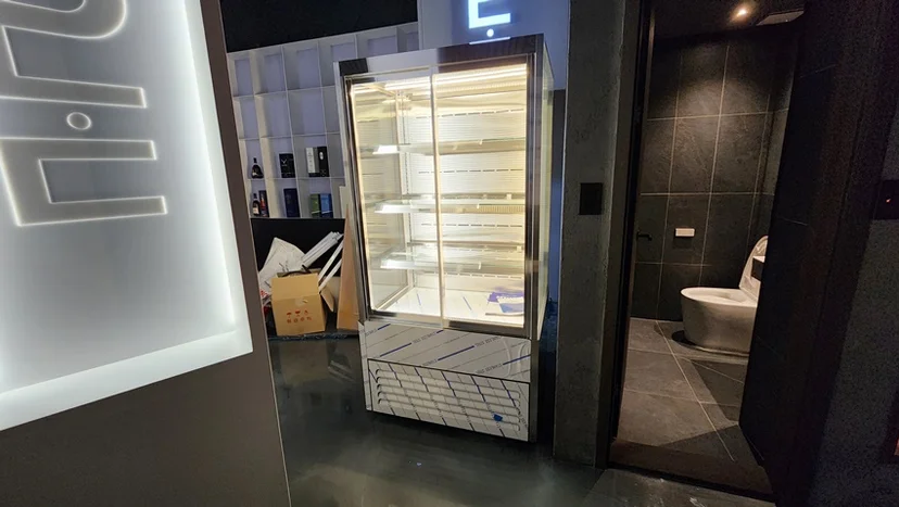 매장 공간과 와인 보관 수량에 맞는 크기는 어떻게 결정해야 할까요 전기·배수·관리 설비 위치 확인 사진