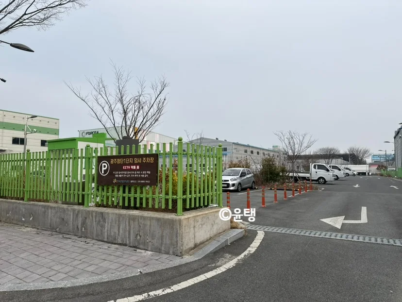 매장에 필요한 냉장쇼케이스 용량과 크기는 어떻게 정해야 할까요 설치 공간과 주변 이동 동선 확인 사진
