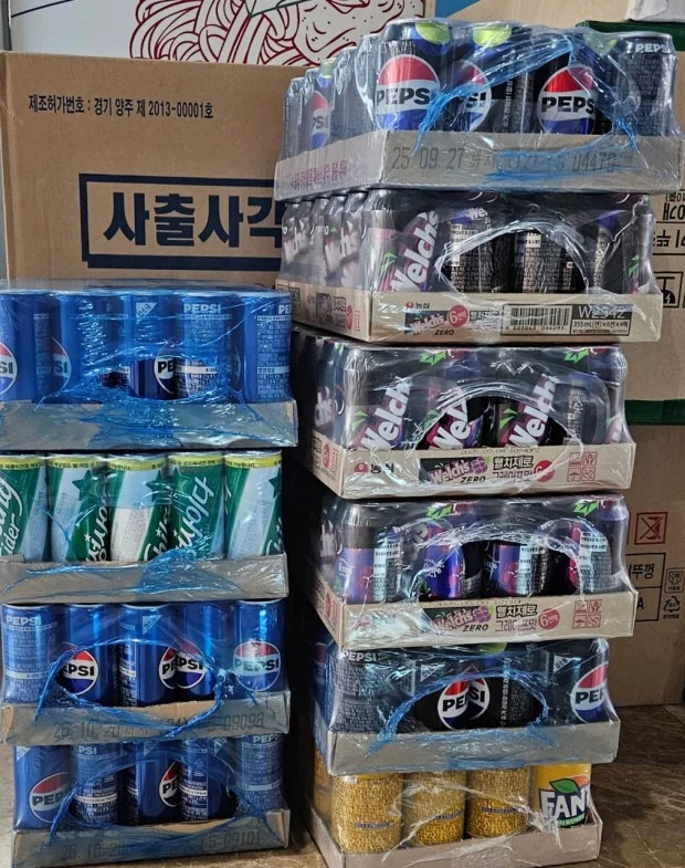 내부 수납 구조와 도어 재질은 어떤 점을 볼까요 설치 공간과 주변 이동 동선 확인 사진