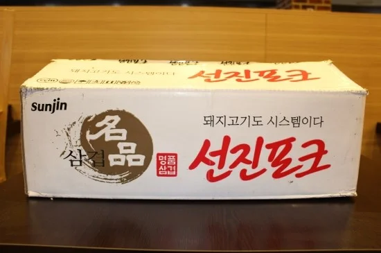 온도 편차가 발생하는 숙성고를 고르면 원육에 어떤 문제가 생기는가 설치 공간과 주변 이동 동선 확인 사진