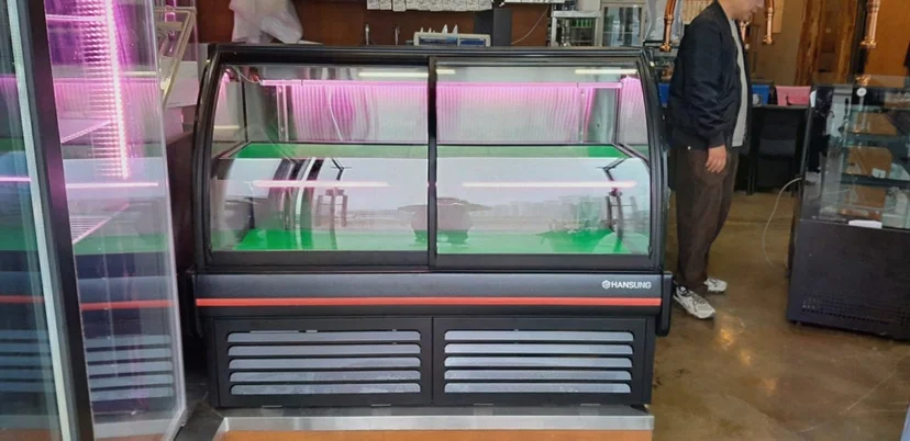 주류 보관을 위한 냉장고 용량과 매장 배치 공간은 어떻게 정해야 하나요 설치 공간과 주변 이동 동선 확인 사진