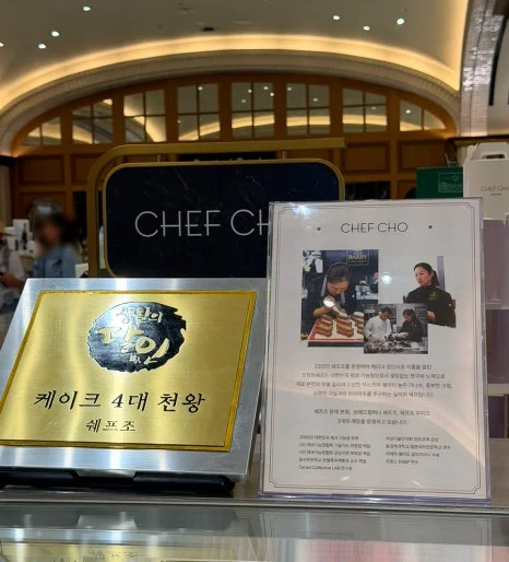 사각 유리와 라운드 유리 디자인 중 어떤 외관이 유리한가 핵심 설치 조건과 사용 환경 확인 사진