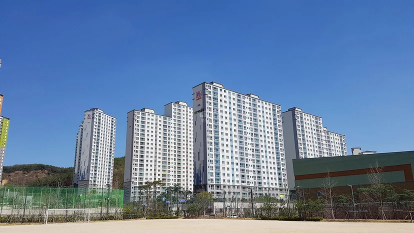 동탄역포레너스 외관