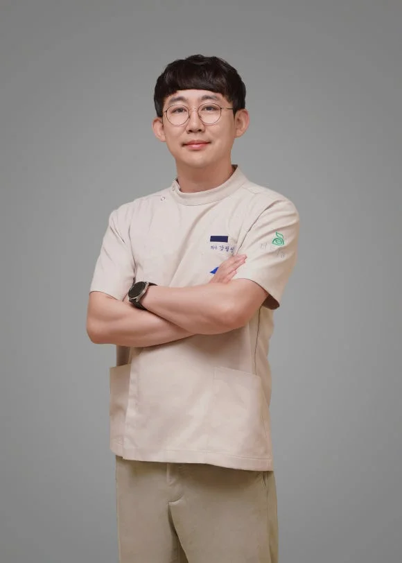 청주상당구피부과 기미 레이저 효과 고민 안내 이미지