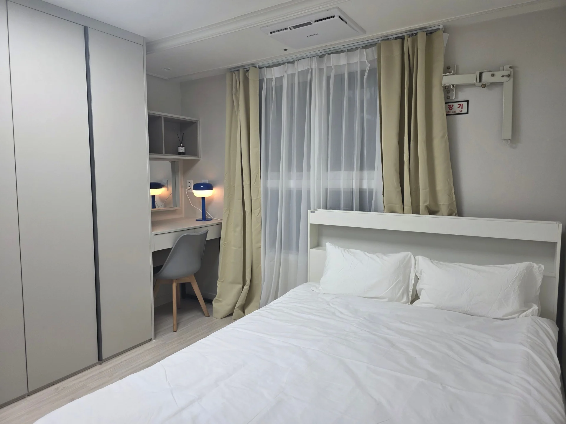 서울대입구역 주변 전경