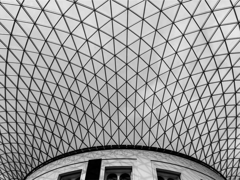 냉장용앞문쇼케이스업체추천 - 매장 인테리어와 조화로운 배치